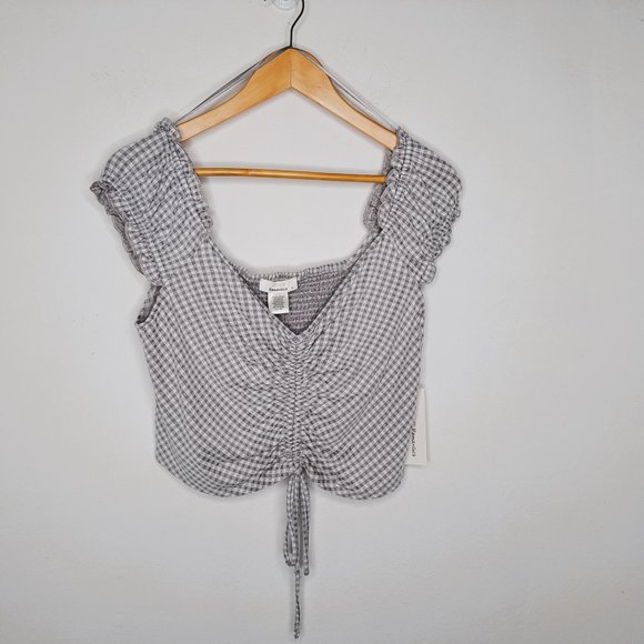 Urban Republic Tops - Urban Romantics Juniors Plaid Crop Tops Gray/White Size L NWT